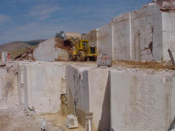 travertine stone quarry