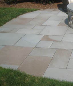 bluestone pavers thermal variegated