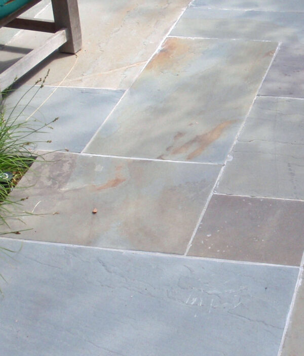 bluestone pavers natural cleft variegated patio